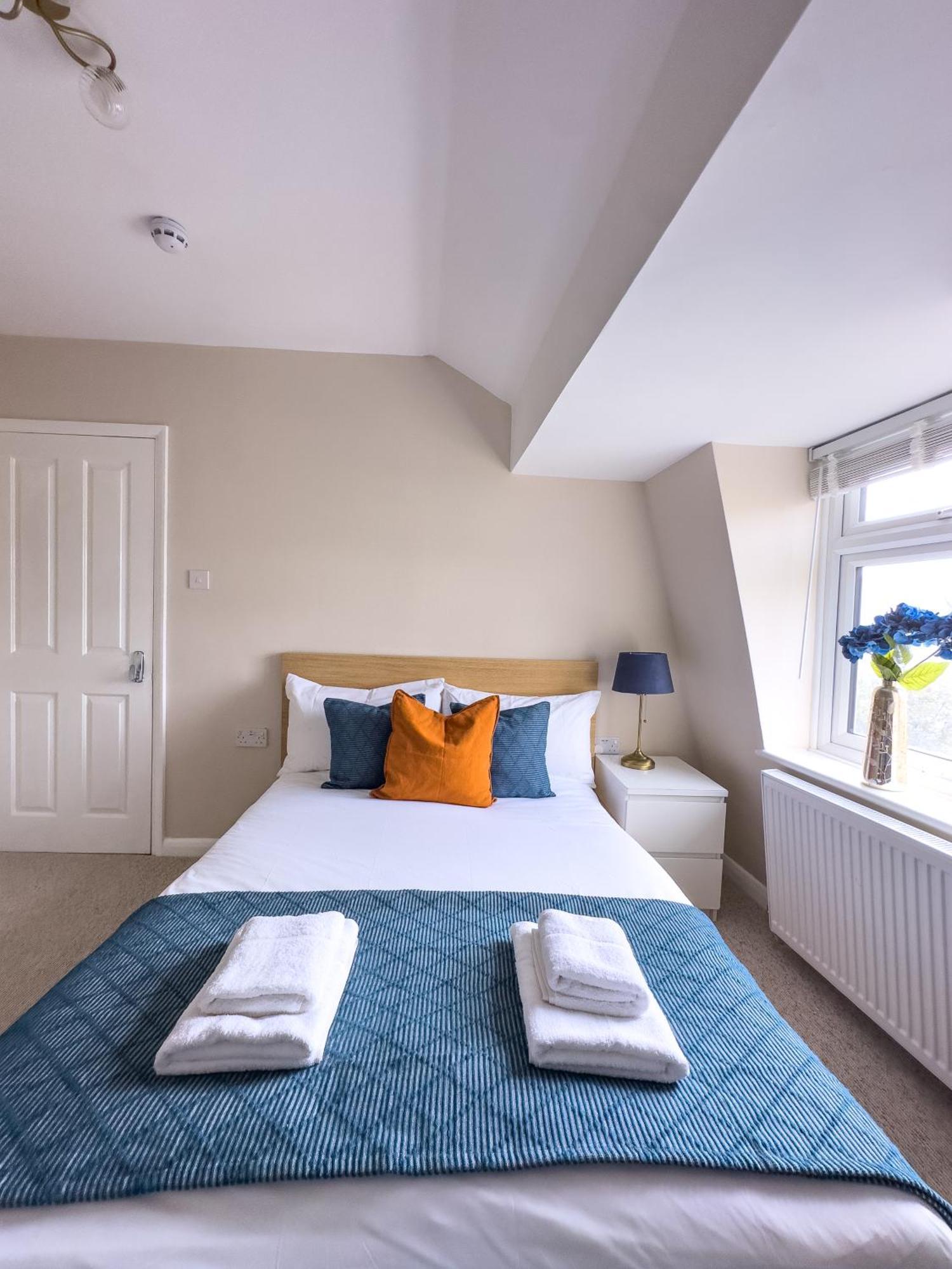 Camden Rooms London Exterior photo